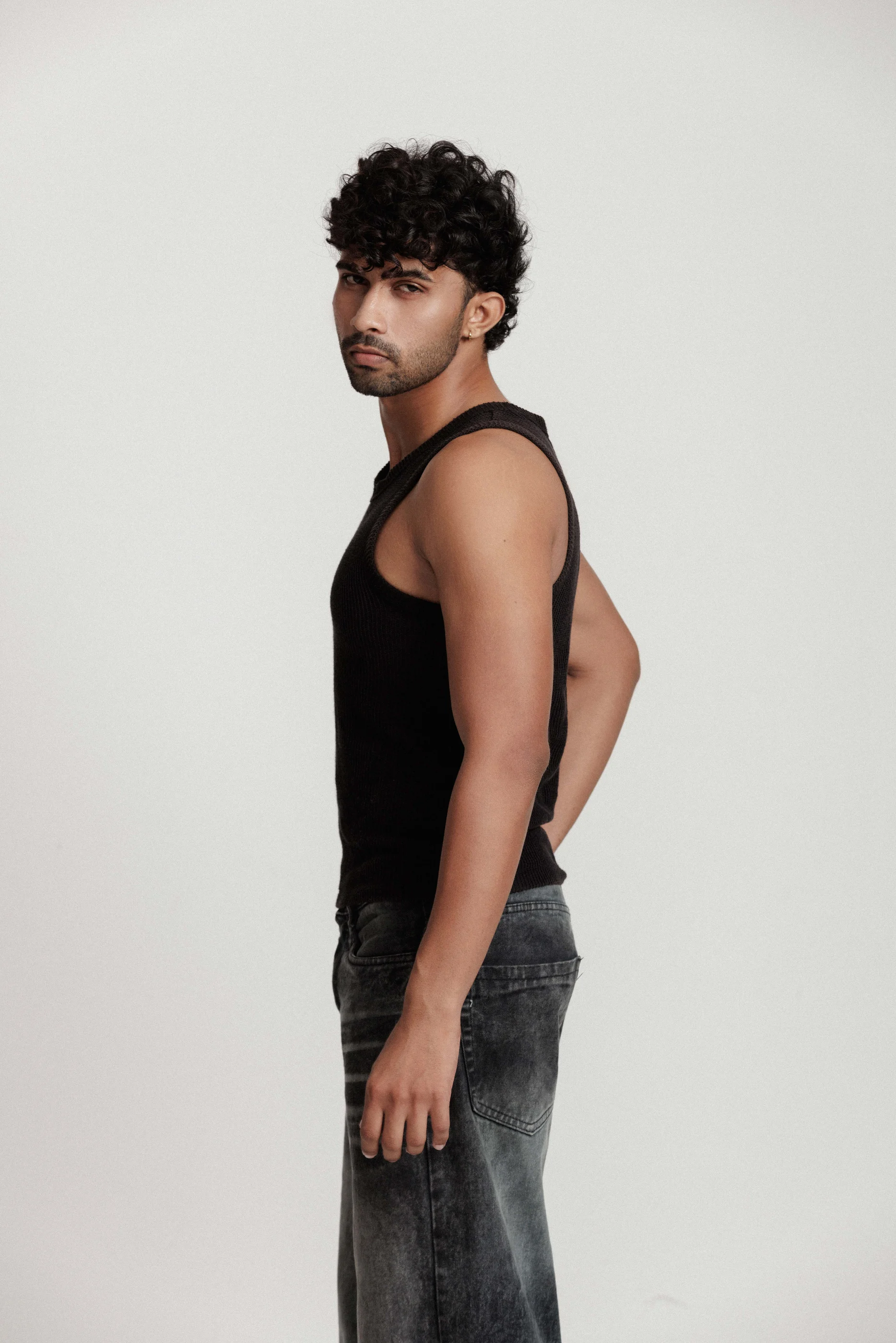 Isuru Look 6
