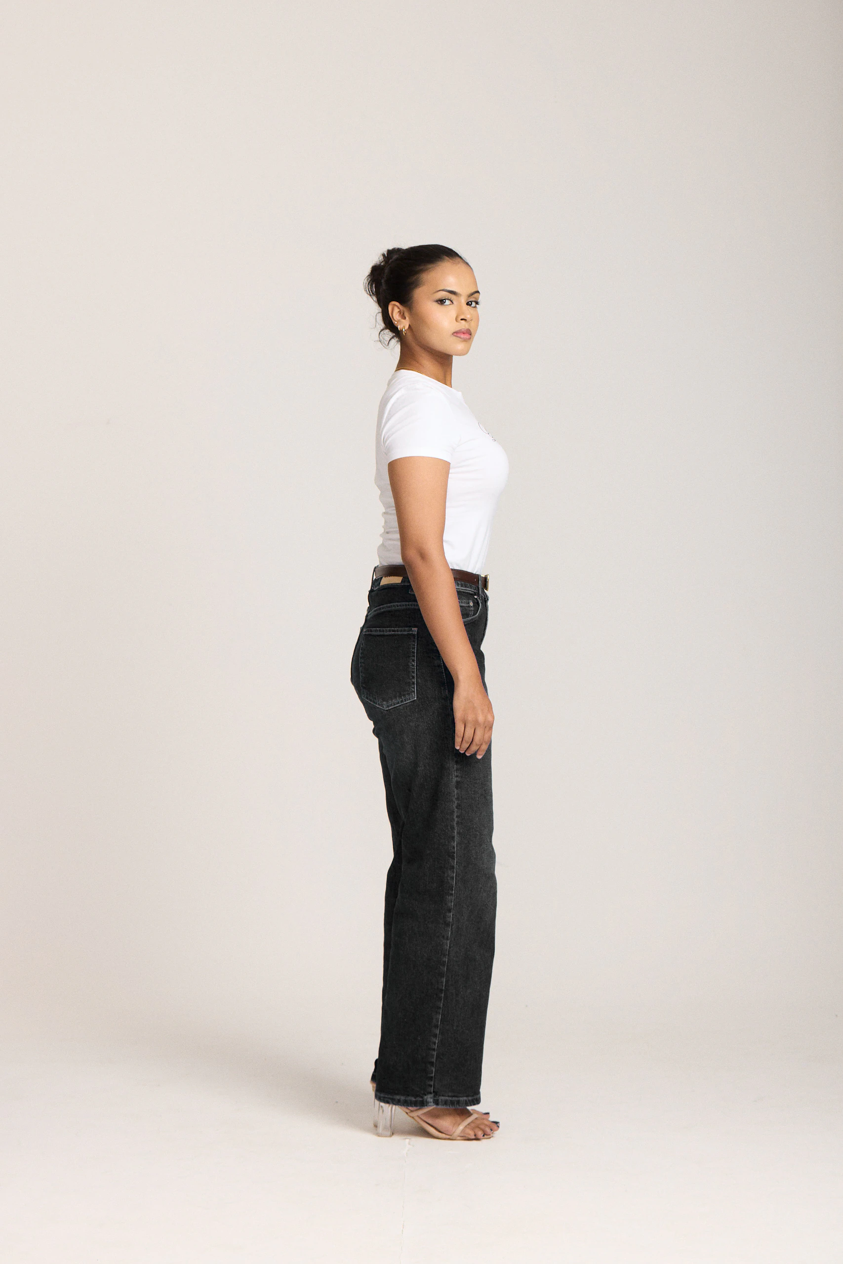 Mevansa Look 9